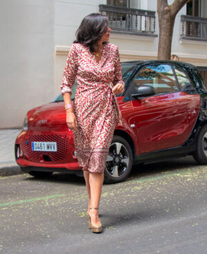 Vestido cruzado hojas granate