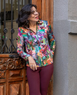 Camisa flores multicolor