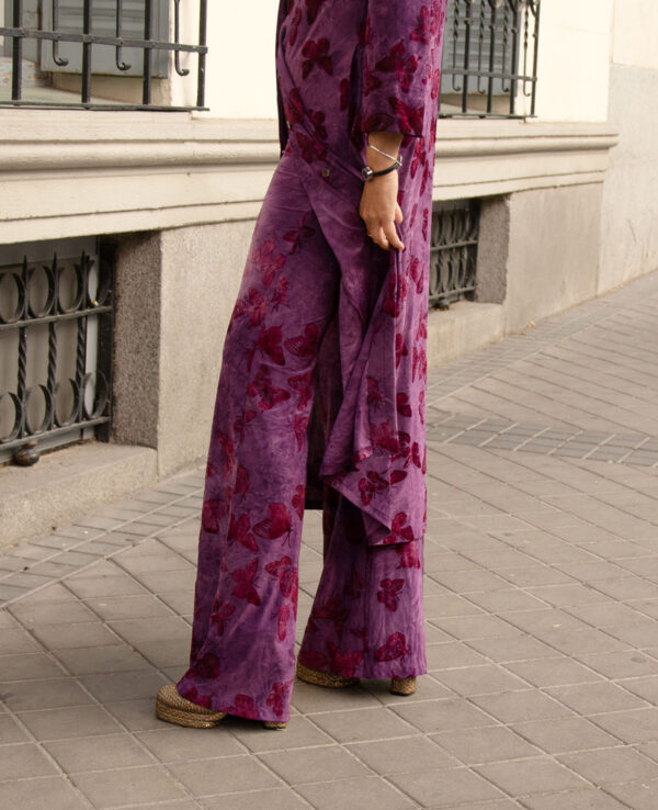 Kora pantalón púrpura