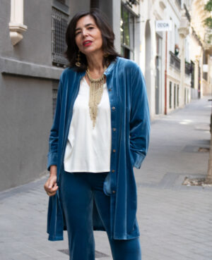Sara abrigo terciopelo azul