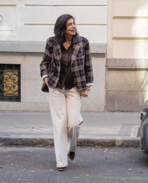 Pantalón recto crudo