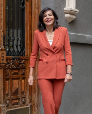 Sonia chaqueta smoking naranja