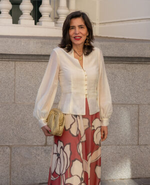 Blusa botones adorno