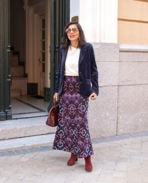 Falda ikat bordada