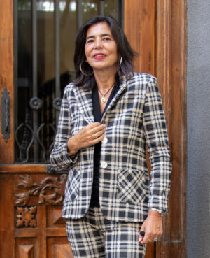 Cadros negro y beige chaqueta
